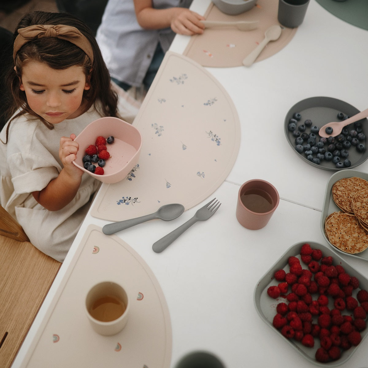 Szilikon tányéralátét - bolygók - Pippadu