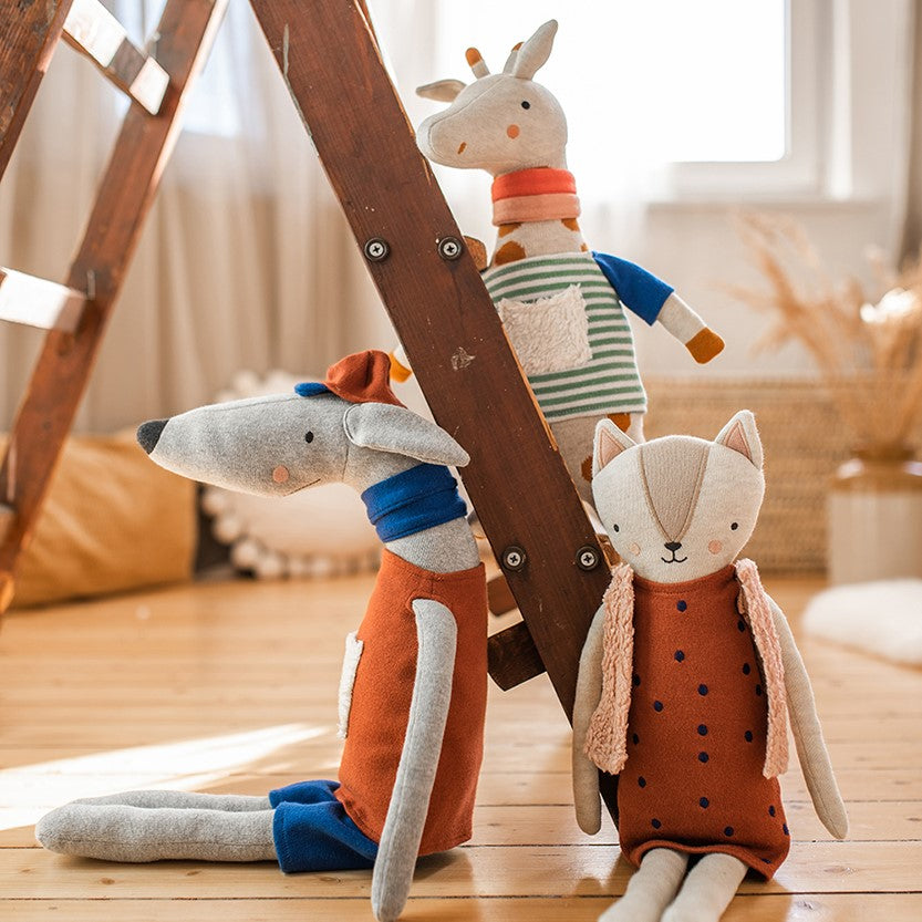 Kosmo a kutya - plüss játék gyerekeknek - organikus pamutból - pippadu