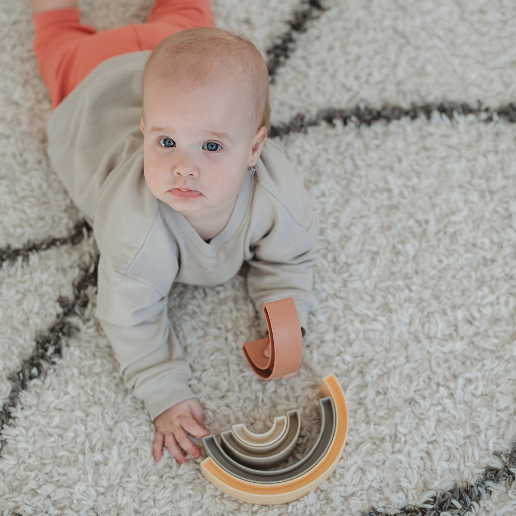 Gyerek pulóver szezám színben - pippadu - kézzel készült