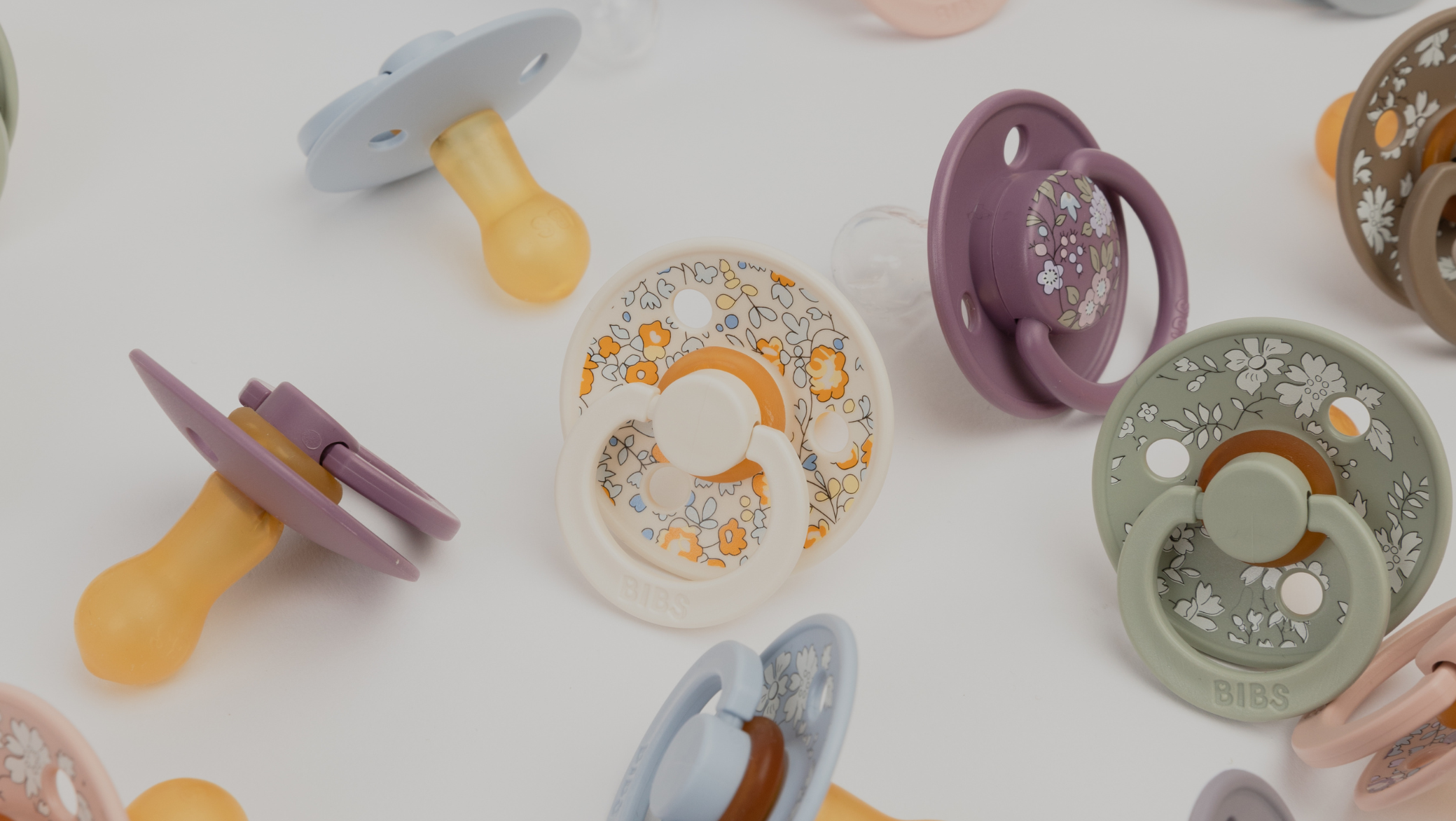 Virágba borulnak kedvenc BIBS termékeink - BIBS X LIBERTY kollekció