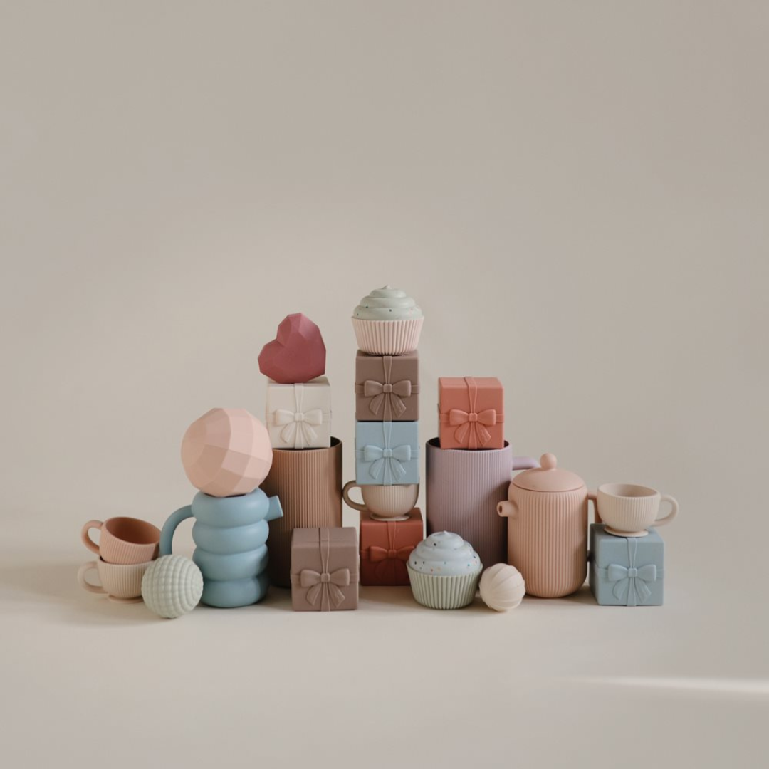 Mushie szilikon fürdőjátékok - ajándékcsomag, muffin gyerekeknek