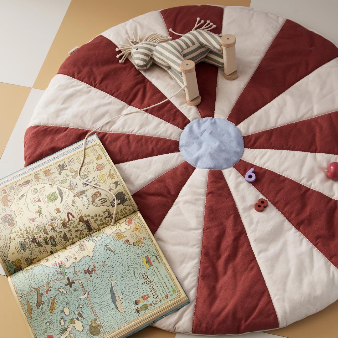 Kid's Concept cirkusz játszószőnyeg gyerekeknek