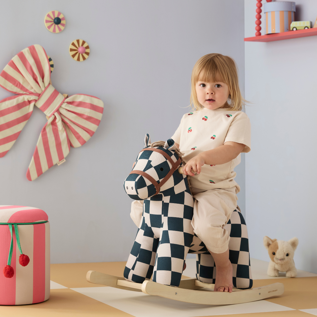 Kid's Concept hintaló gyerekeknek