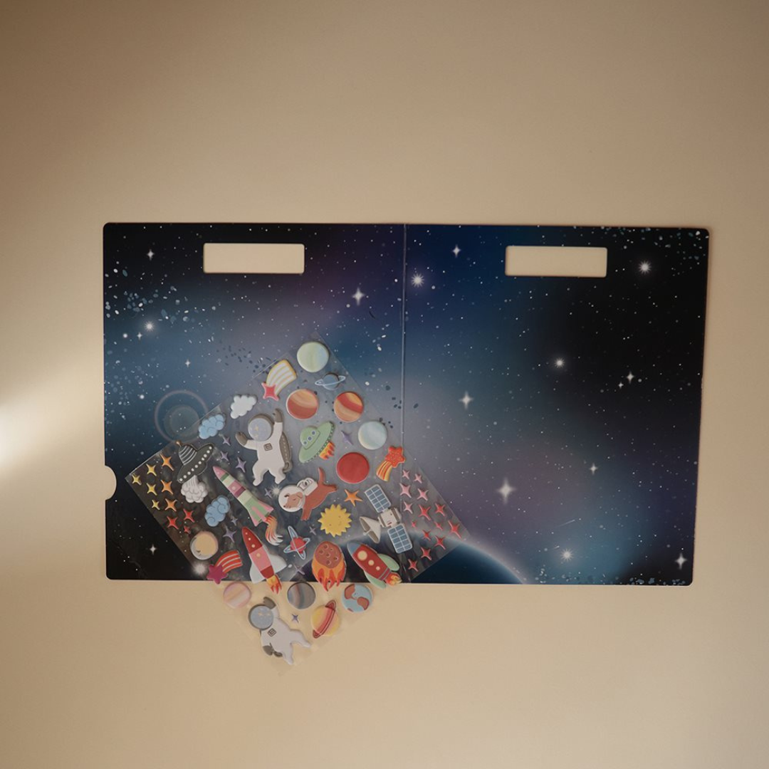 Újrahasználható űrhajós matrica szett