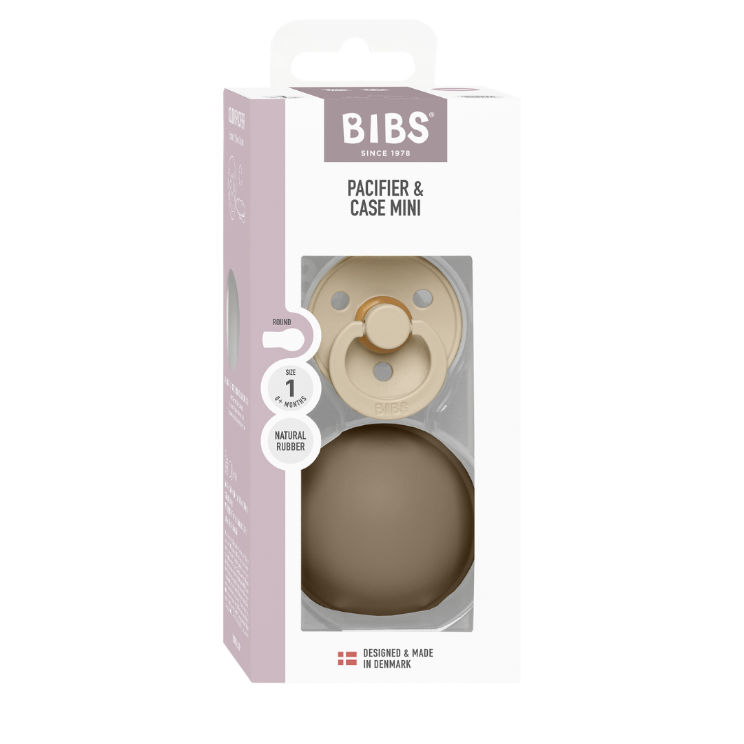 BIBS Colour cumi mini cumitartó tokkal tölgy színben, átlátható csomagolásban, egyes méretben