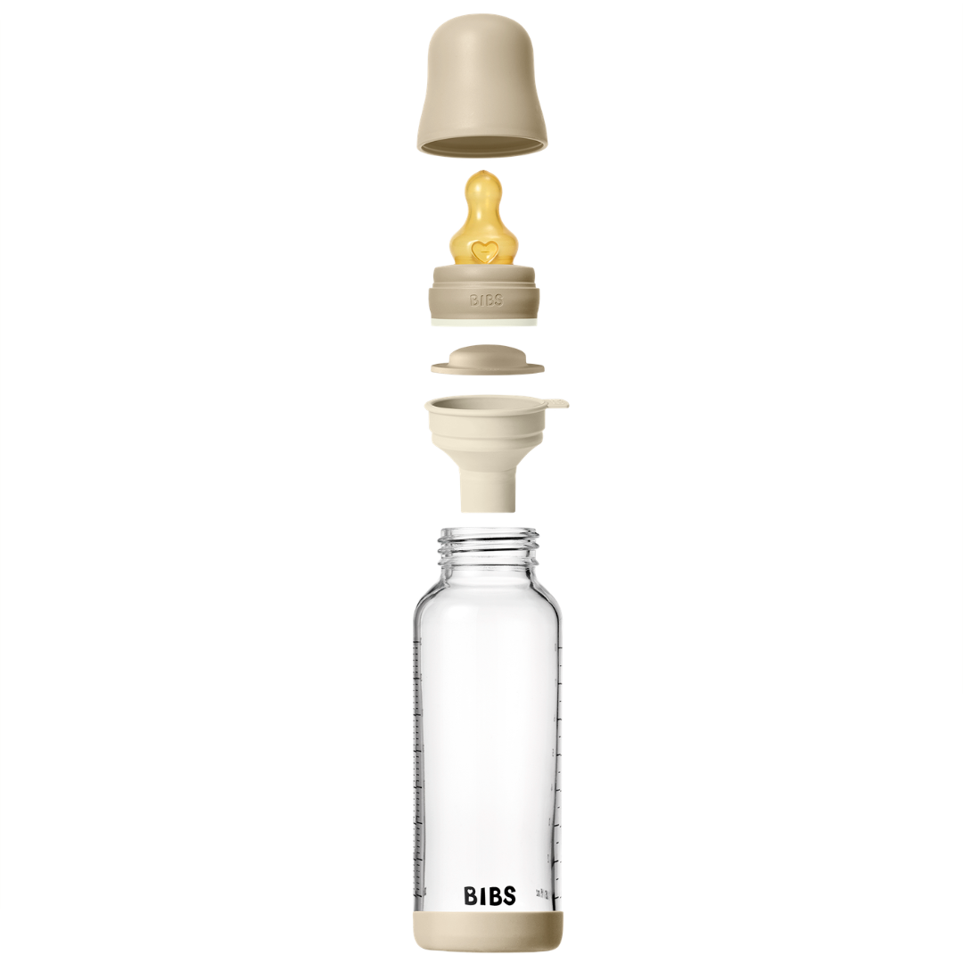 BIBS üveg cumisüvegszett (esti vanília) - 240 ml - latex – a cumisüveg szétszedve, minden alkatrésszel (kupak, cumi, szeleprögzítő, tölcsér, üveg)