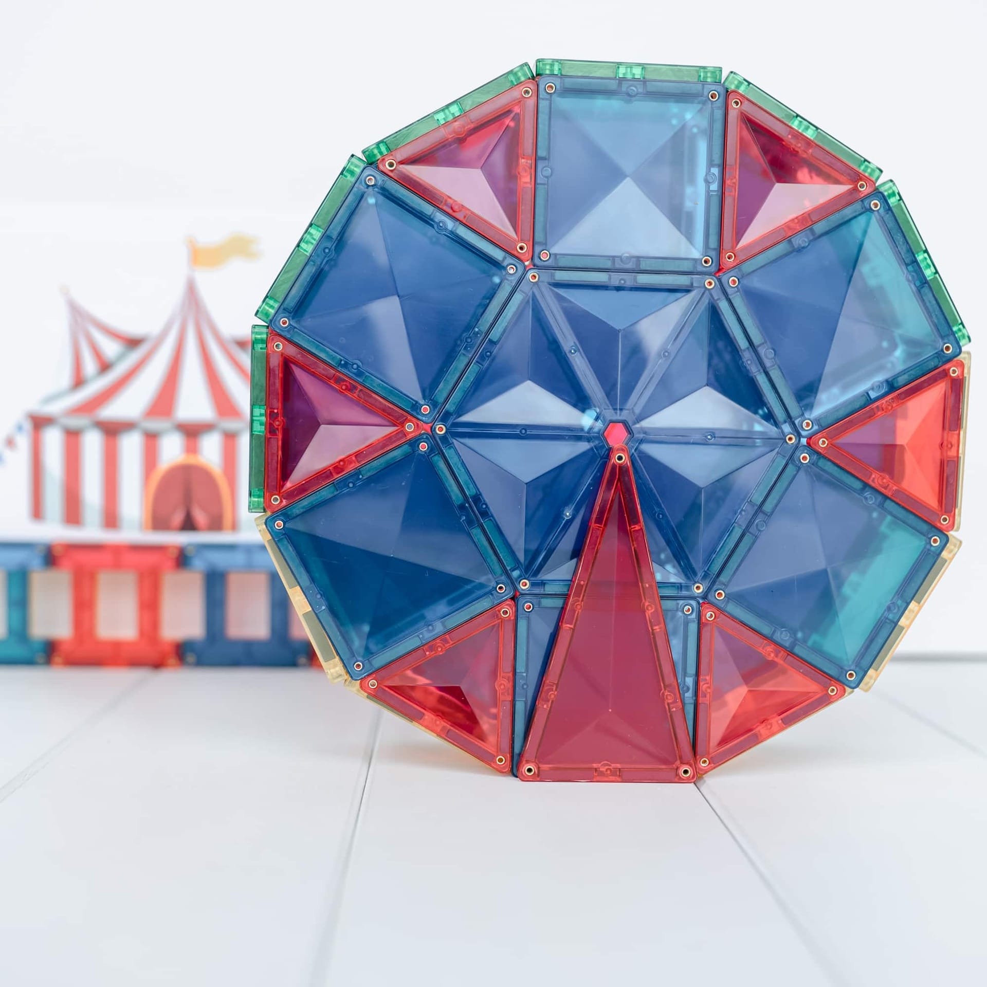 Különleges kör alakú építmény a CONNETIX mágneses építőjáték (szivárvány) Mega Pack elemeivel - óriáskerék