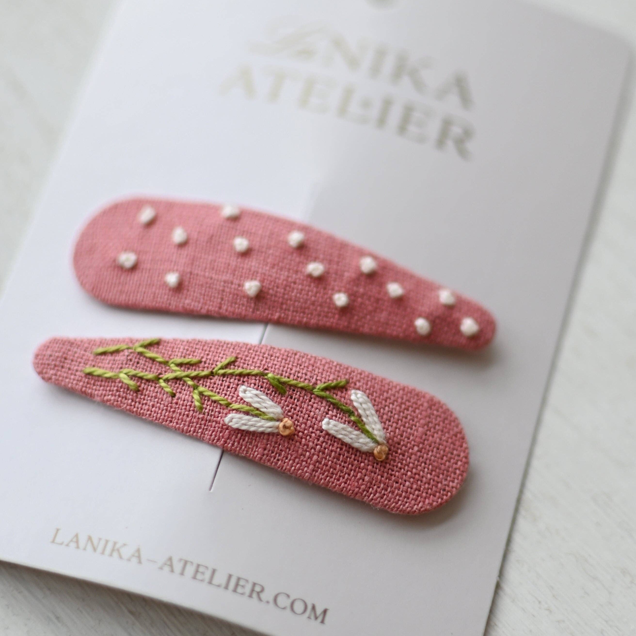 Lanika Atelier hajcsat - virág/pöttyös