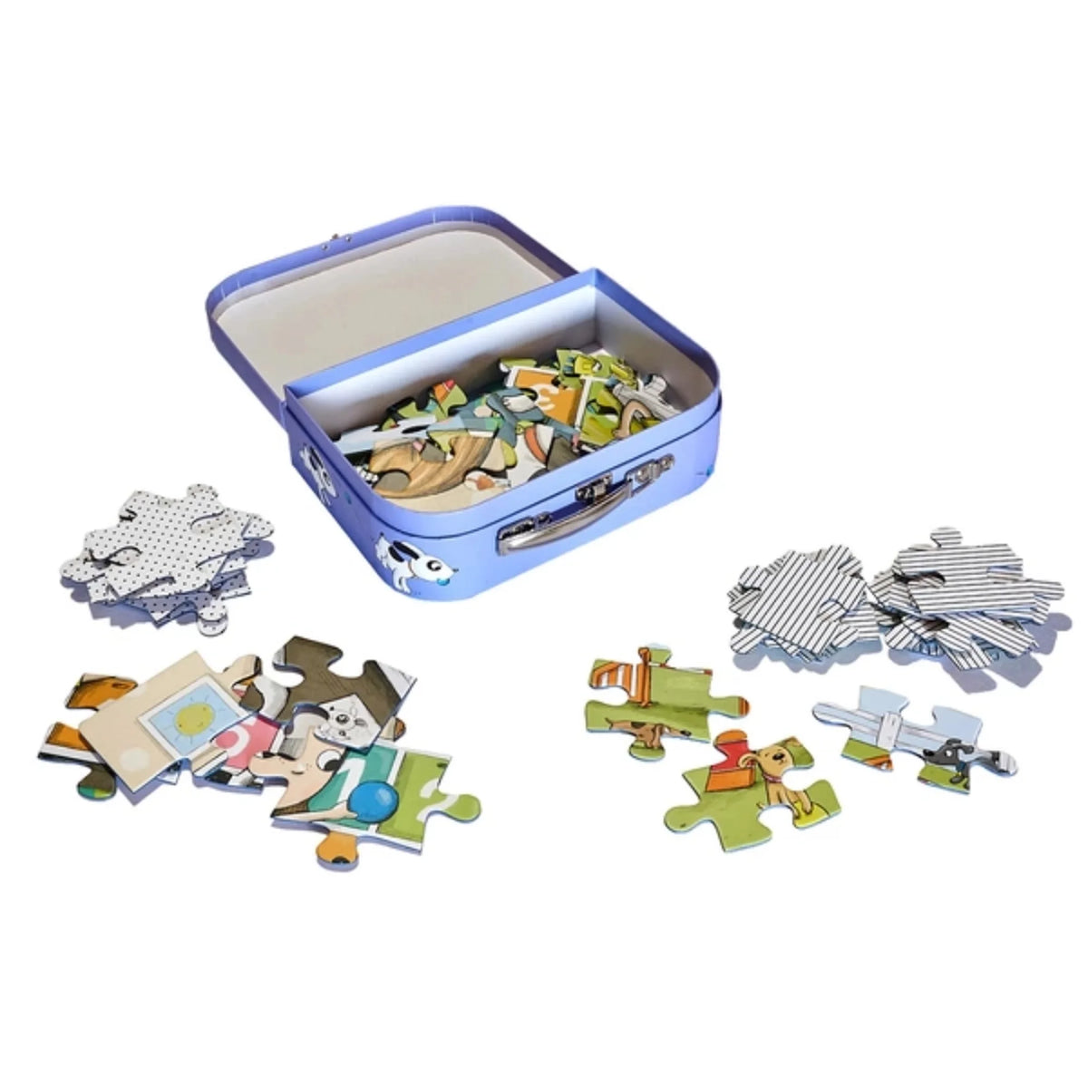 Nyitott Pitypang és Lili puzzle-kisbőrönd, körülötte a két kirakó nagy méretű darabjai