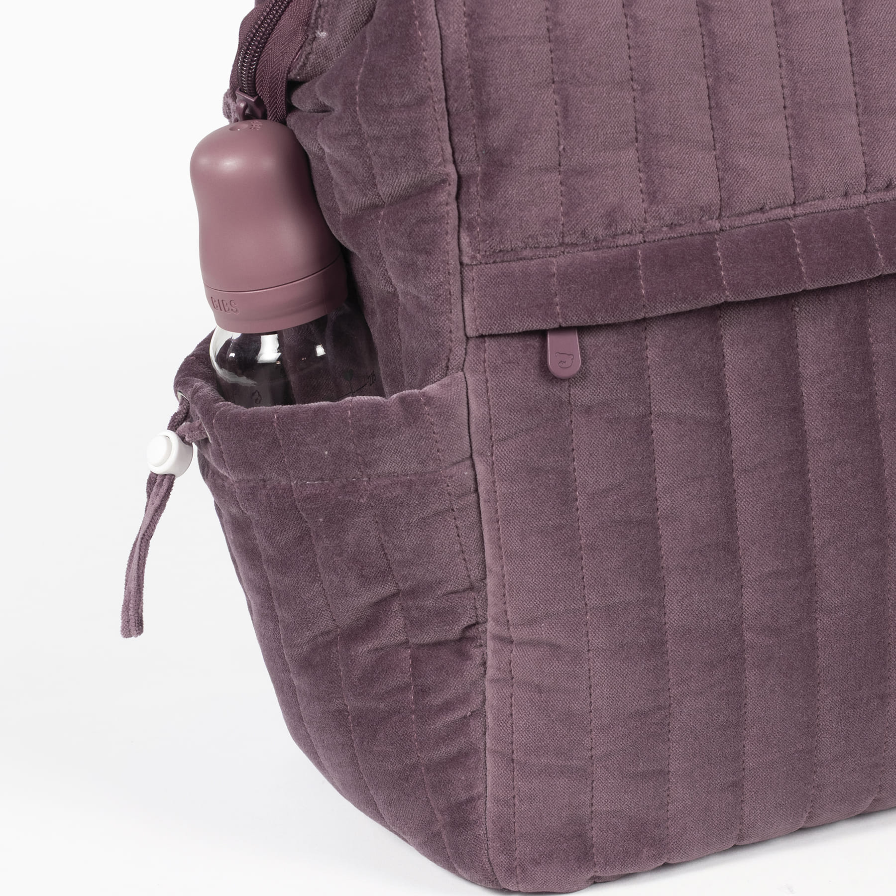 Pelenkázó hátizsák külső zsebekkel cumisüvegnek, kulacsnak - pamut bársony anyagból a Pasito a Pasito márkától