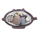 Jól rendszerezhető pelenkázó táska, vízálló kezelt bársony pamut anyagból, sok zsebbel, cipzáras záródással