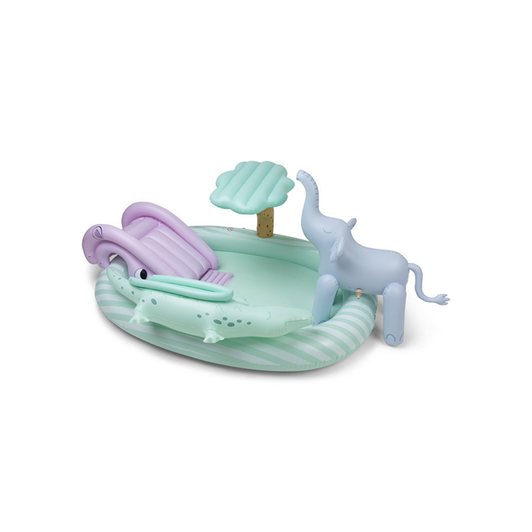 Swim Essentials pasztell zöld szafari élménymedence kék elefánttal és lila csúszdával.