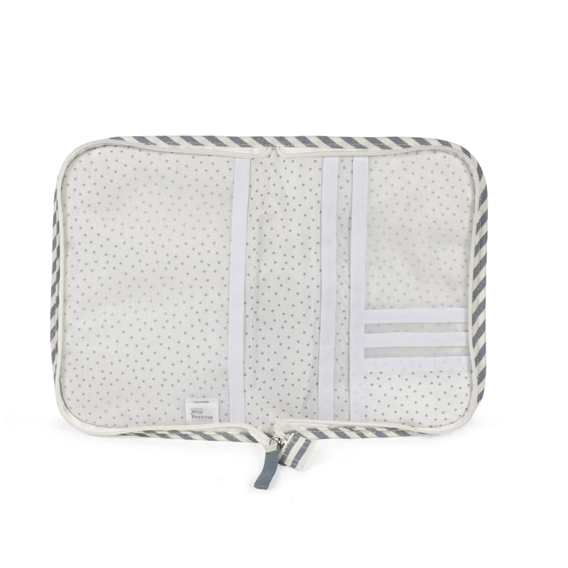 Matcha zöld csíkos egészségügyi kiskönyv borító belső rendszerező zsebei