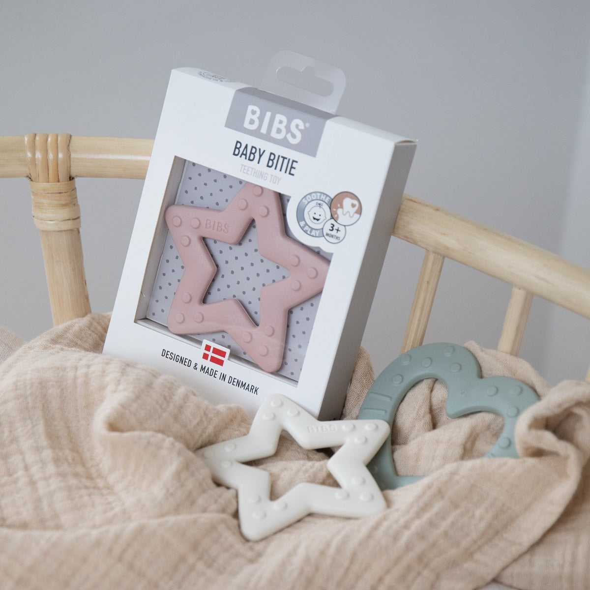 Csillag alakú BIBS rágóka - krémfehér - Pippadu