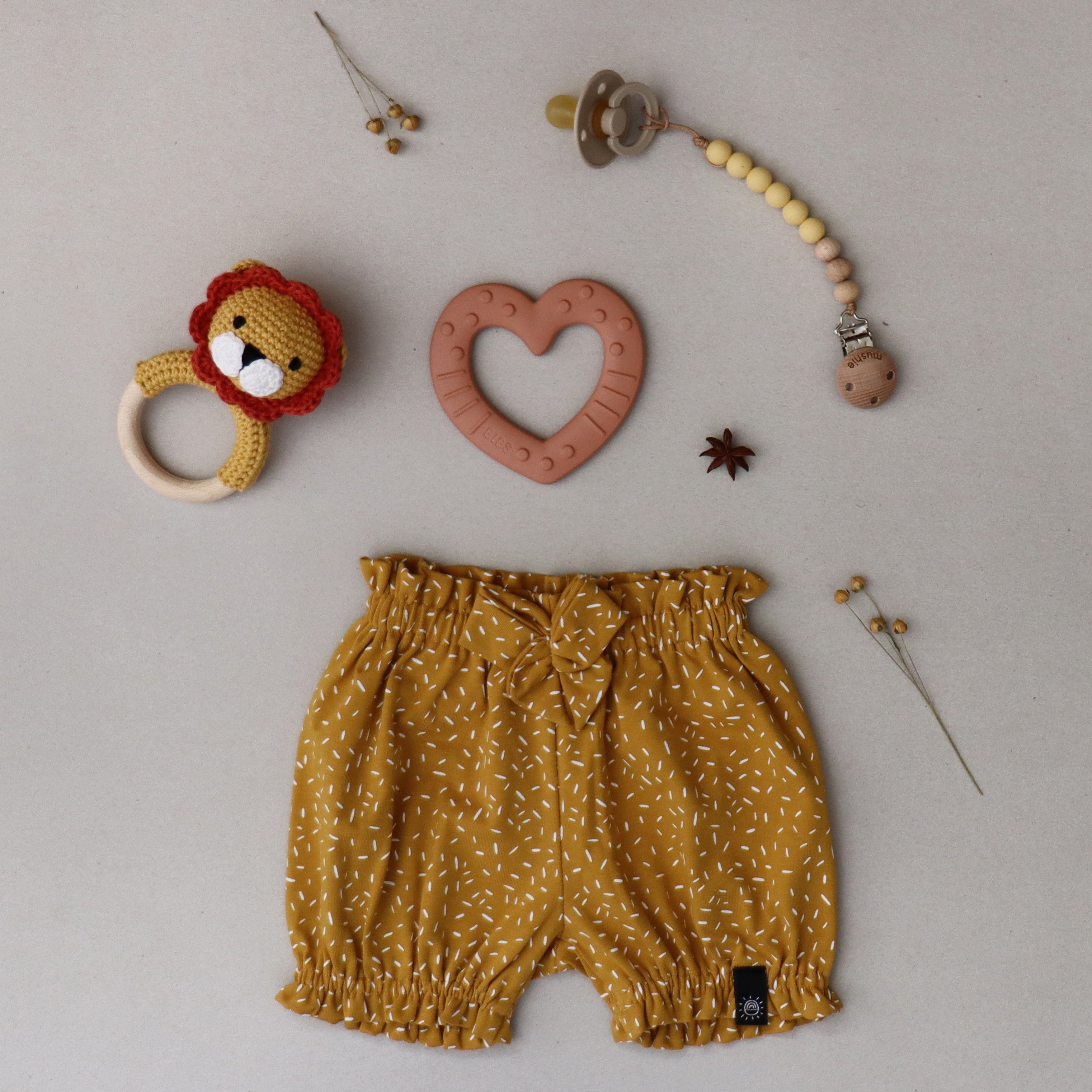 Fodros lányka nadrág - mustársárga - Pippadu