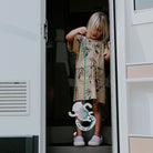 Készségfejlesztő fűzős játék gyerekeknek utazáshoz is - pippadu - Mia, a kismajom