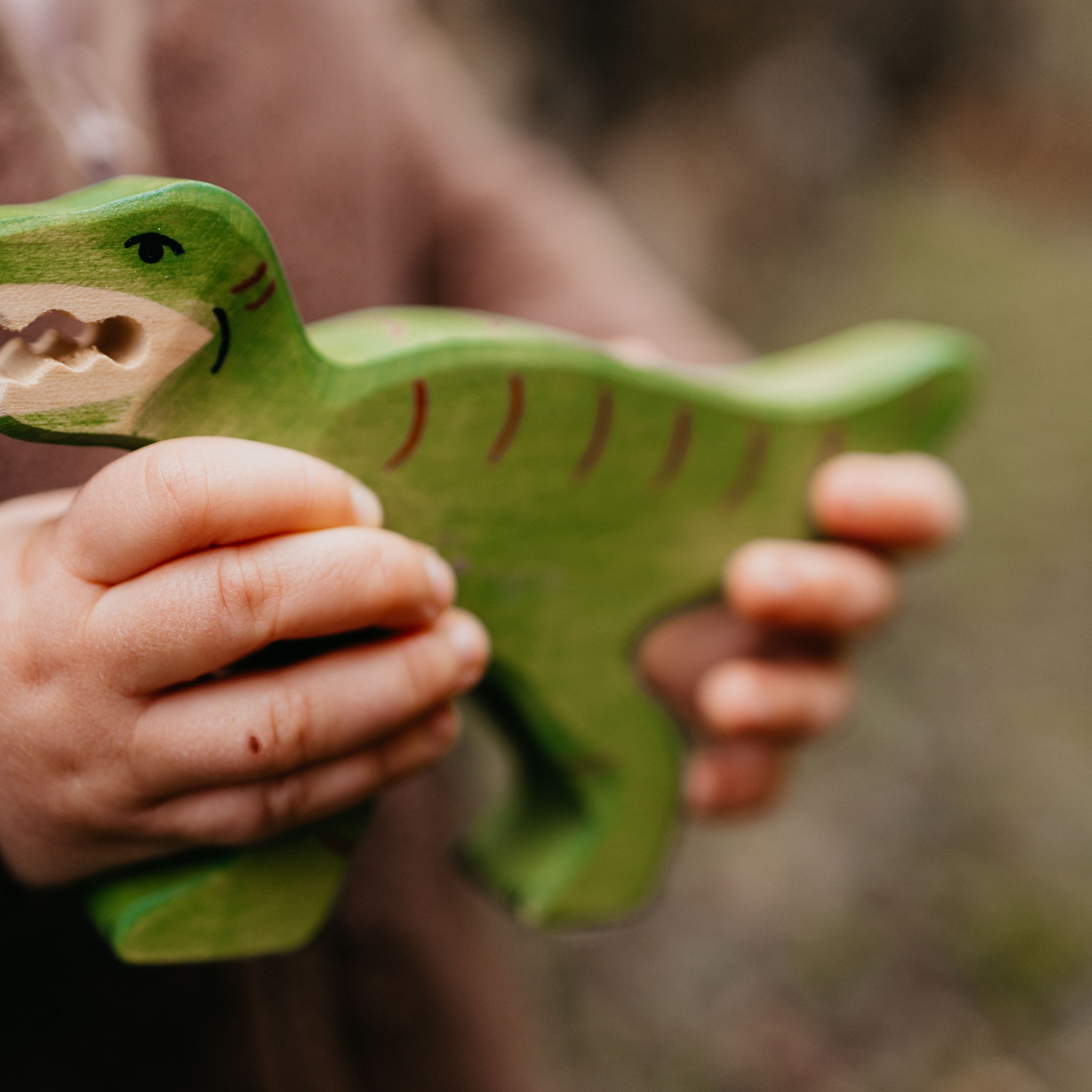 Holztiger dino fajáték - tyrannosaurus rex - pippadu