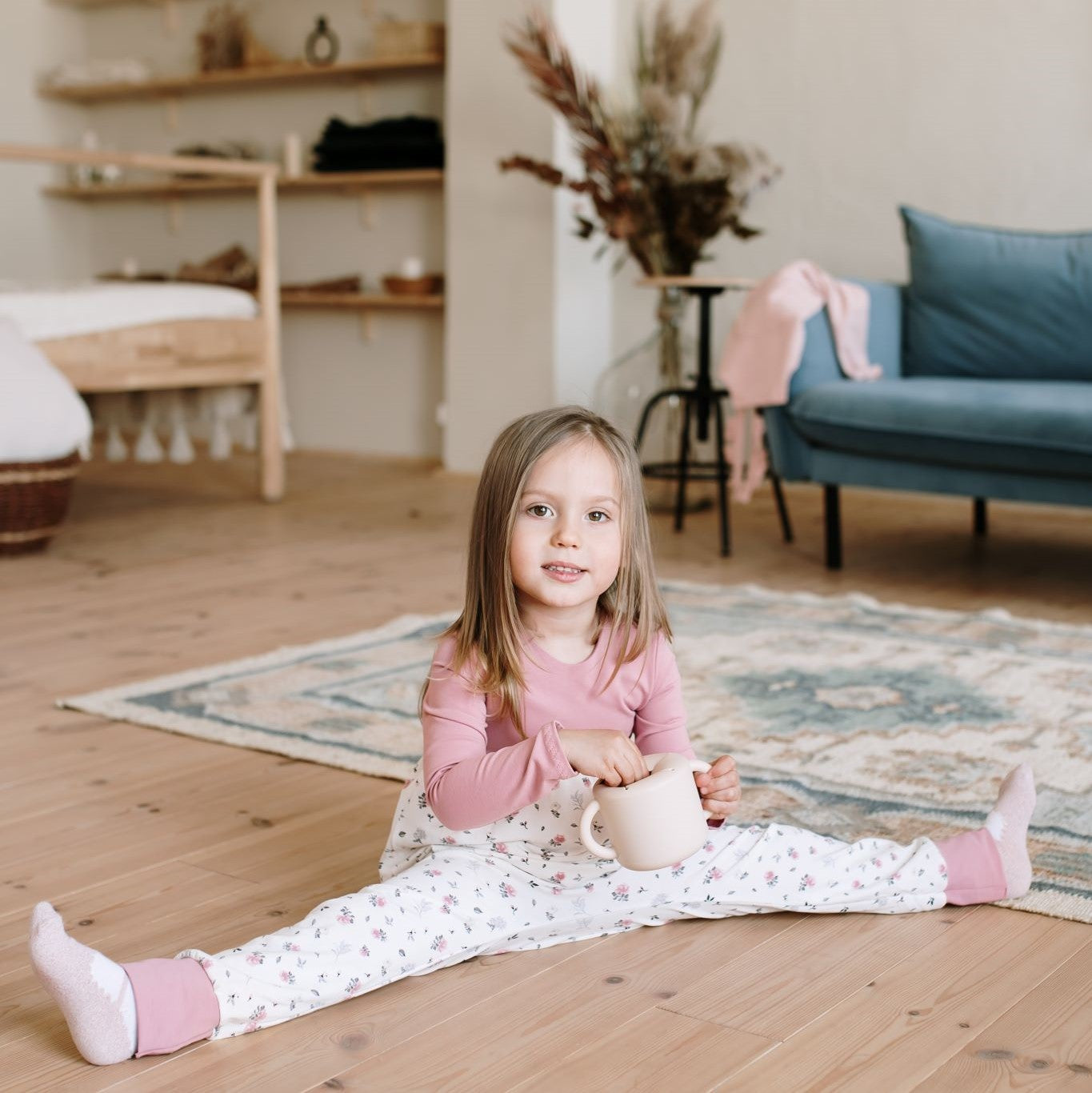 Balerina overall kis rózsás mintával a pippadutól - kényelmes és csinos viselet - gyerekruha