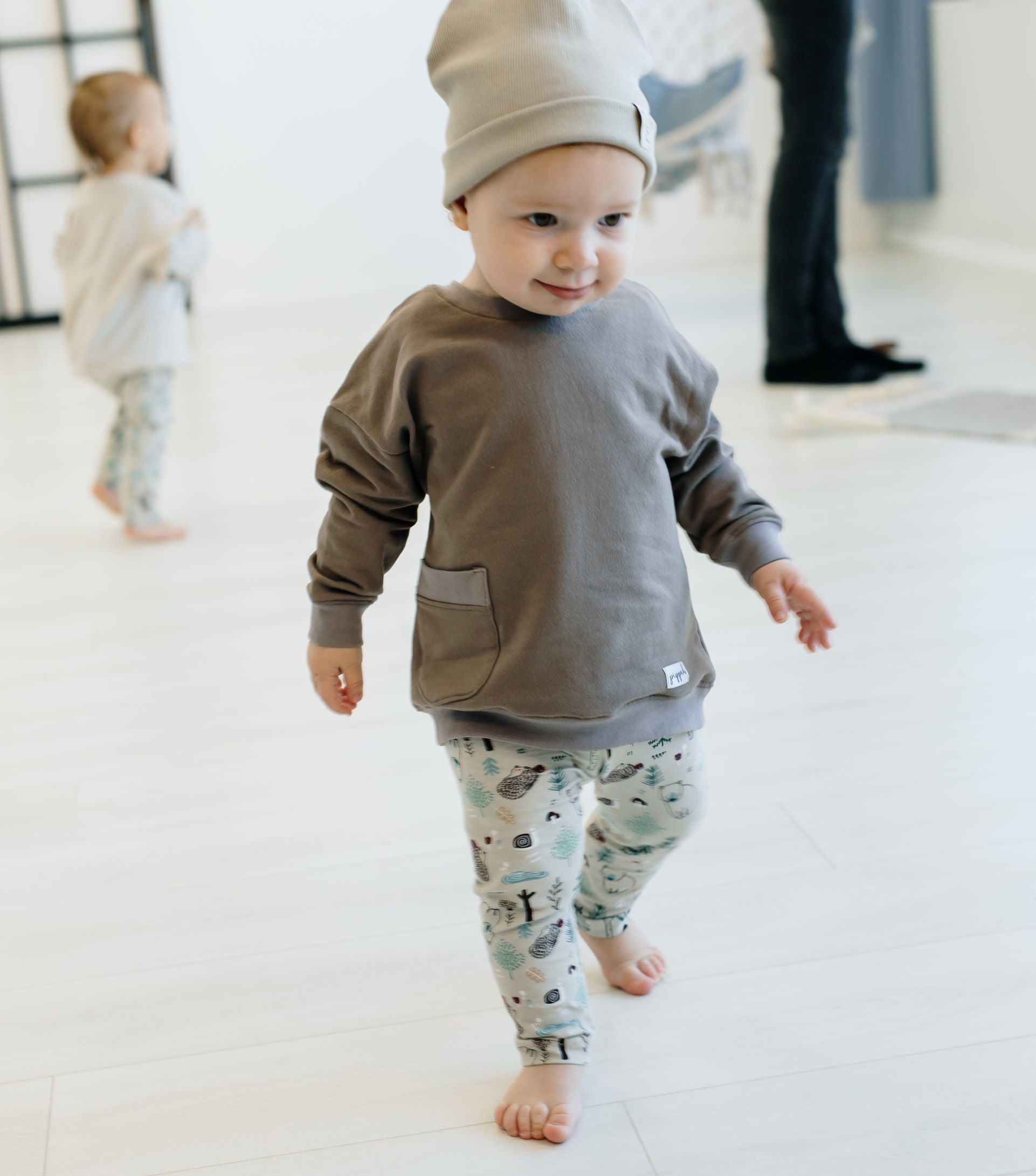 Gyerek pulóver és leggings: barna + macis - pippadu